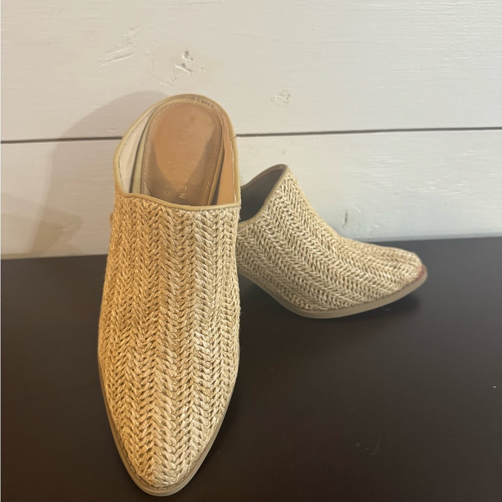 Lauren Conrad Corundum Woven Straw Slip On Cushioned Heeled Mules Size 7